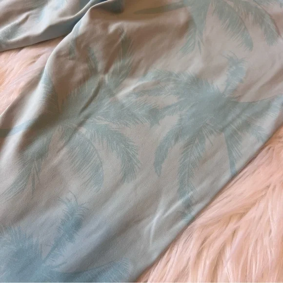 Tavi Noir High Waisted Powder Palm 7/8 Tight - Picture 4 of 5